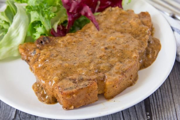 Smothered pork chops